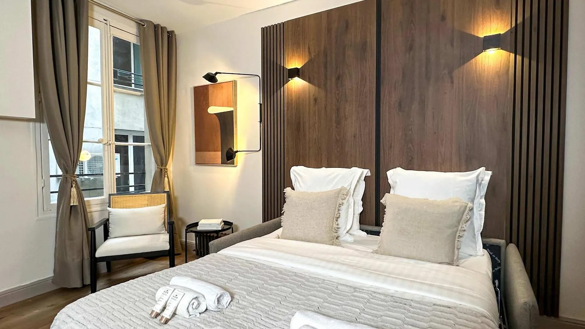 Unique Apartment At The Paris Bourse Franciaország